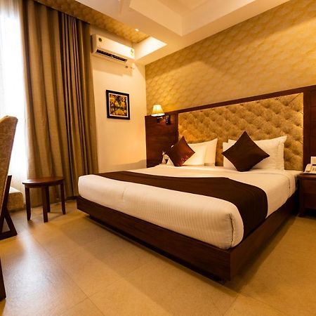 Dev Residency Hotel Thiruvananthapuram Exterior foto